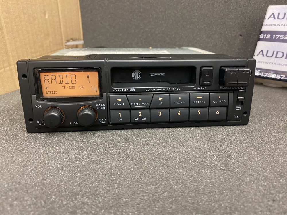 Old Rover Mg 741 Car Radio Stereo Cassette Cd Changer Control - Image 3