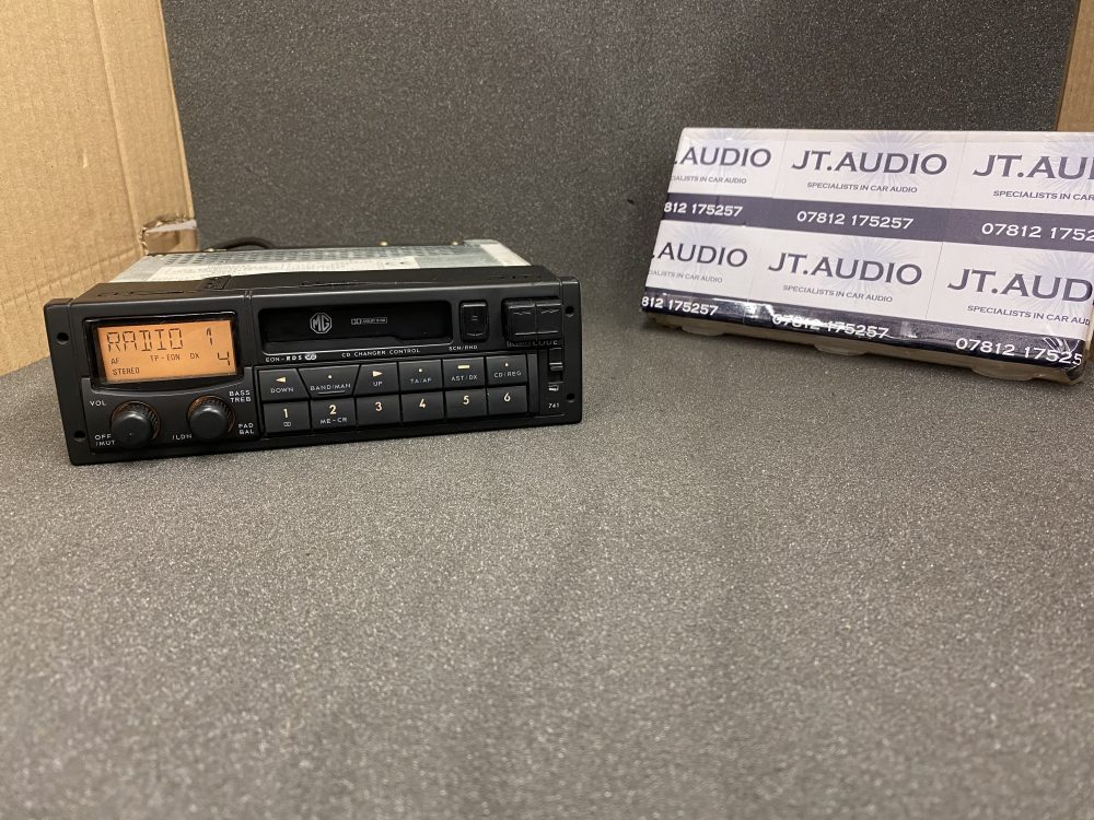 Old Rover Mg 741 Car Radio Stereo Cassette Cd Changer Control