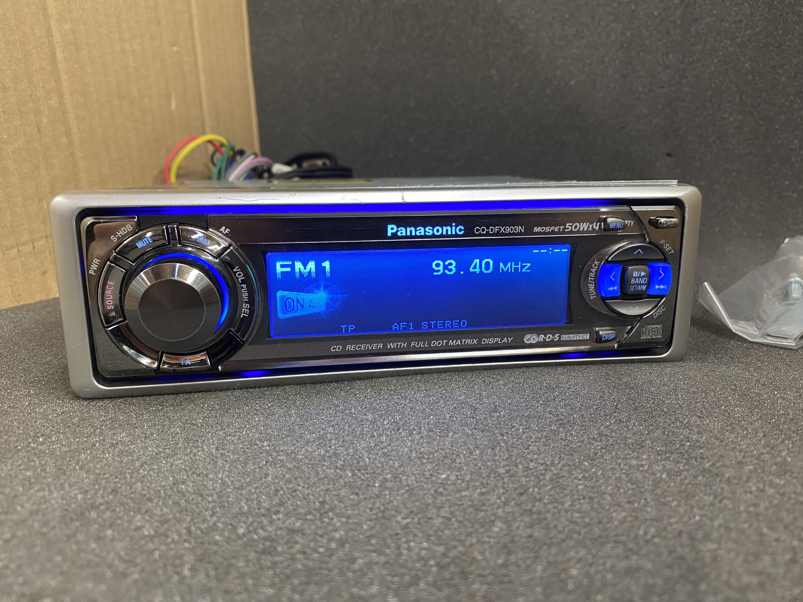 Panasonic Classic Retro Car Radio Stereo Flagship Cd Player Cq Dfx903n