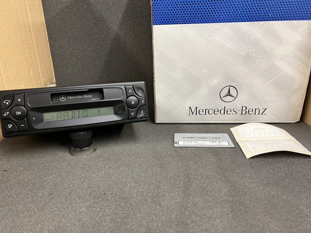 Mercedes Becker Sound 10 old car radio cassette player Be4113 - JT Audio