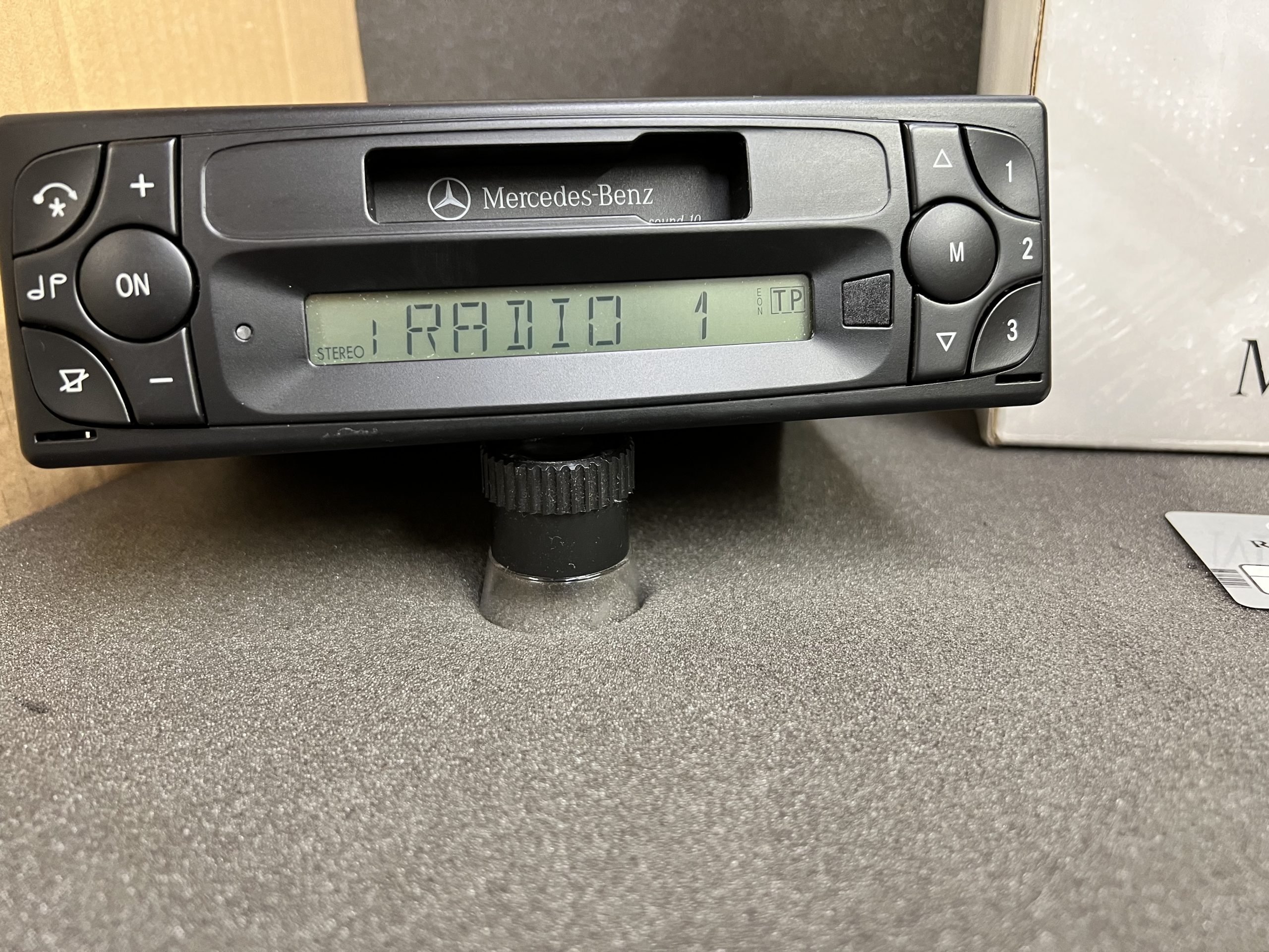 Mercedes W168 Original Radio A-Klasse Audio 10 CD MF2910 Becker in