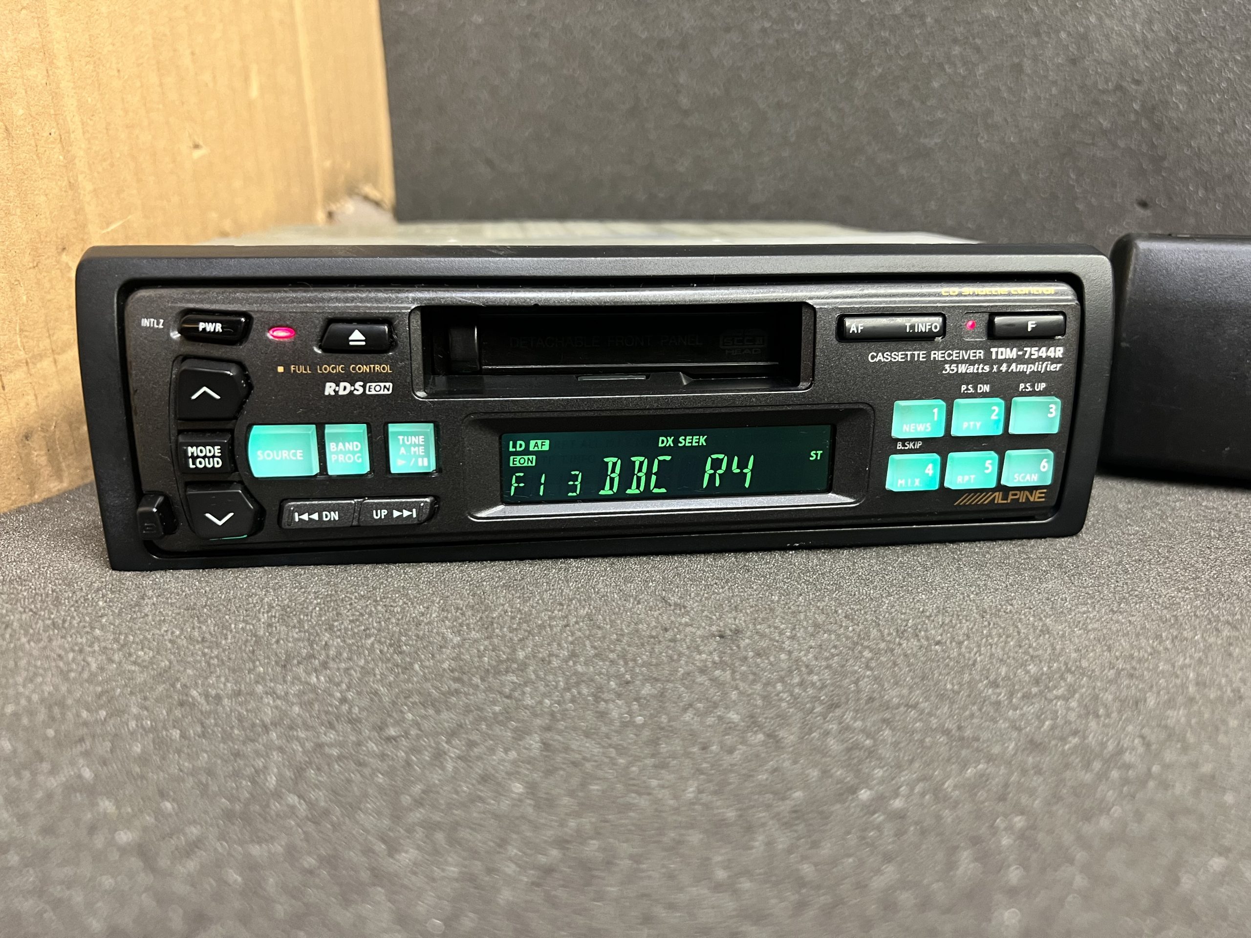 Old Classic Alpine Car Radio Cassette Player Model Tdm7544r MBus