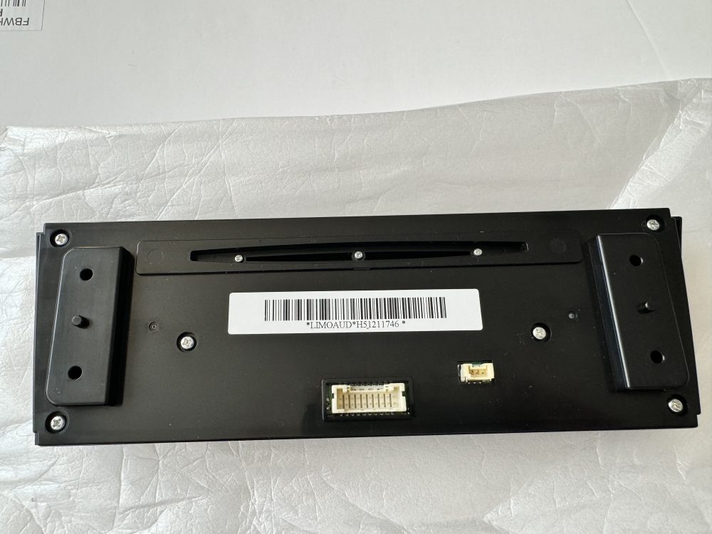 Alpine X703D-Q5 car radio stereo face front panel - Image 3