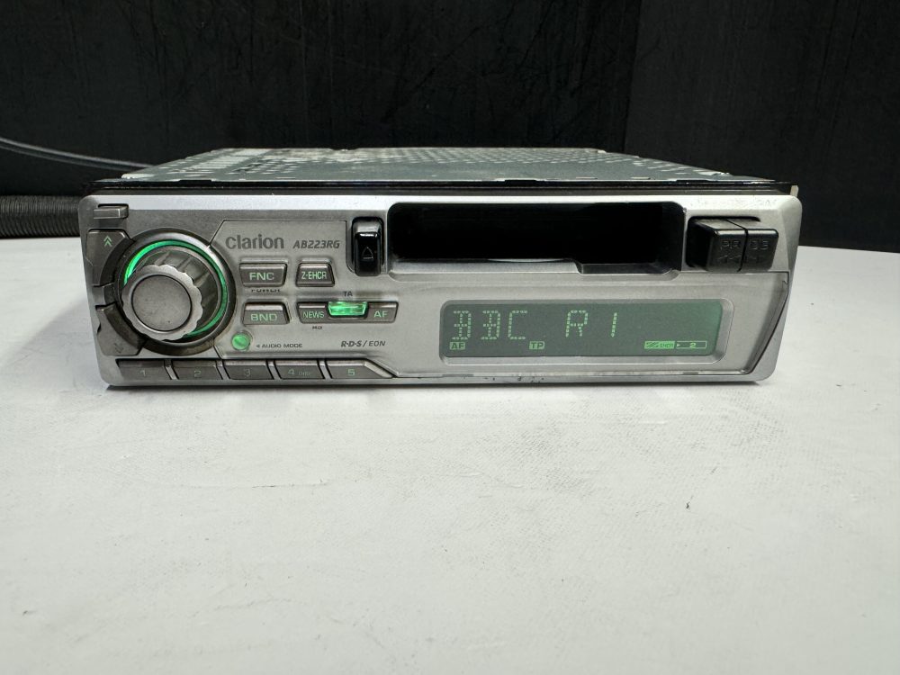 Clarion Arb223rg old car radio cassette player fitted in Some Suzuki